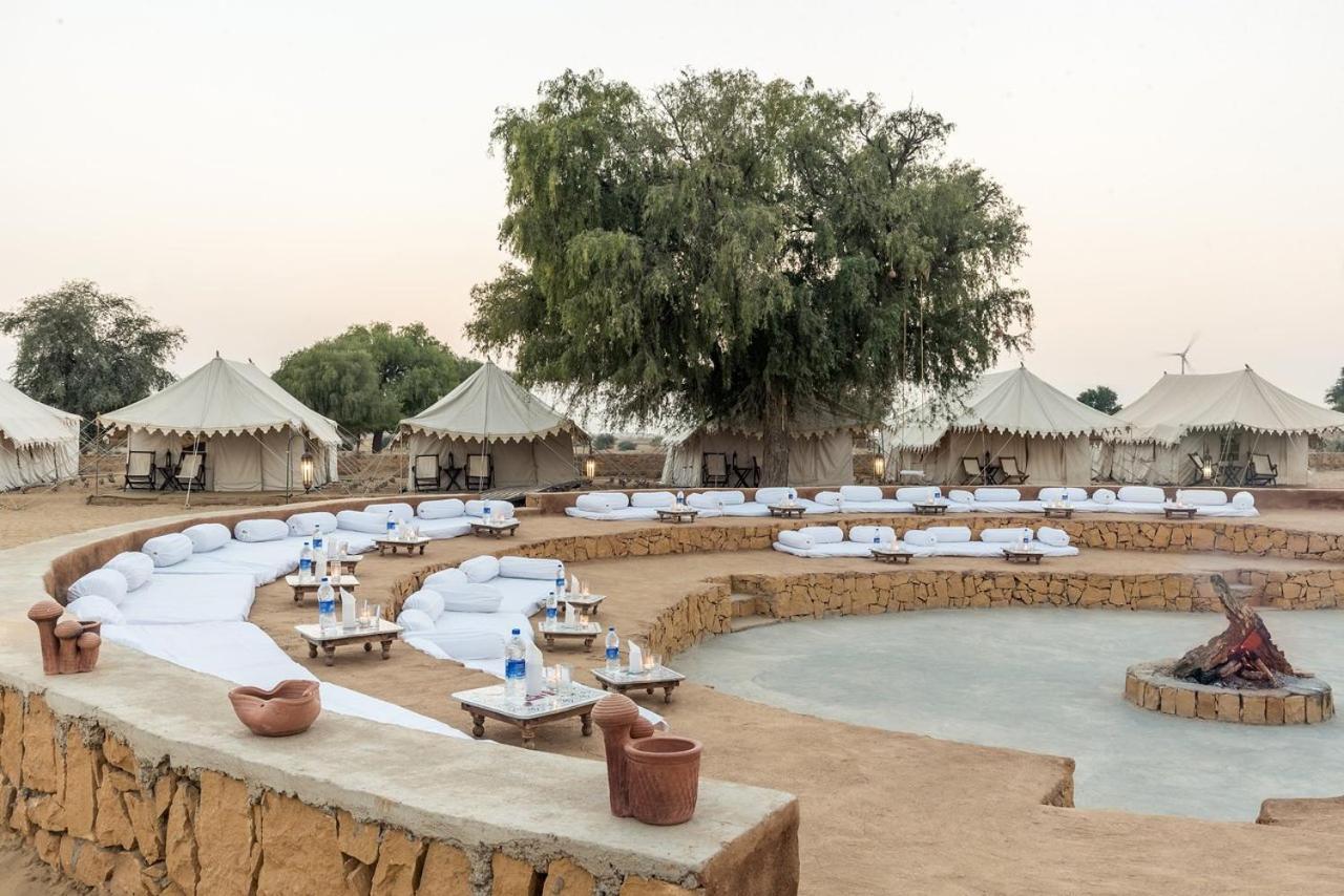 Golden Sandstone Hotel Desert Safari Camp Jaisalmer Exteriör bild