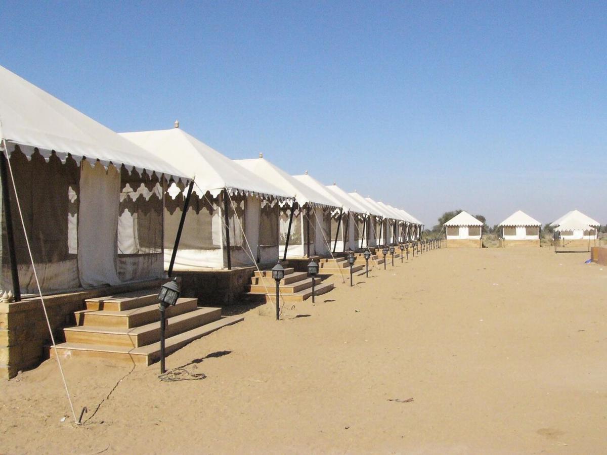 Golden Sandstone Hotel Desert Safari Camp Jaisalmer Exteriör bild