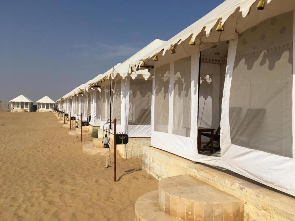 Golden Sandstone Hotel Desert Safari Camp Jaisalmer Exteriör bild