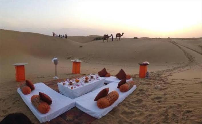 Golden Sandstone Hotel Desert Safari Camp Jaisalmer Exteriör bild